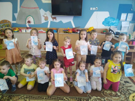 НАШИ СОСЕДИ – БЕЛЫЕ МЕДВЕДИ НАШИ СОСЕДИ – БЕЛЫЕ МЕДВЕДИ.